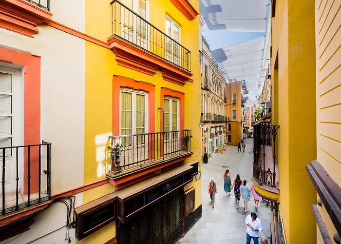 Elegant Apartment - 2 Bd 1 Bth - Center Sevilla